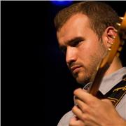 Se ofrecen clases de Guitarra Zona Norte